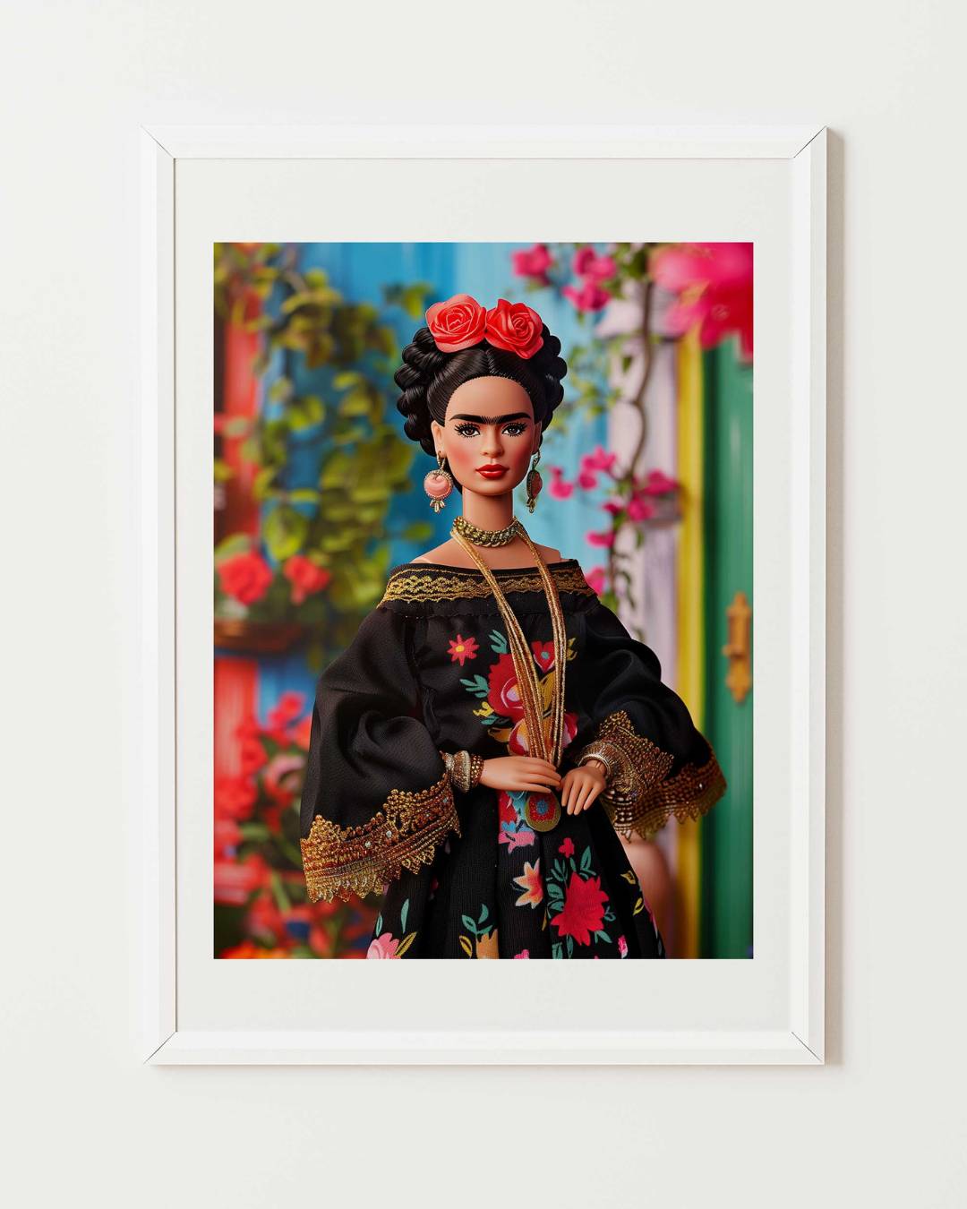 Affiche d'art de Frida Kahlo en poupée portant une tenue tradionnel mexicaine, affiche encadrée